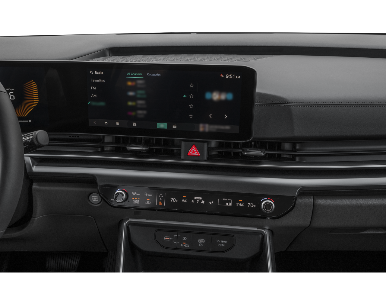 2027 Kia Carnival LXS AUTO