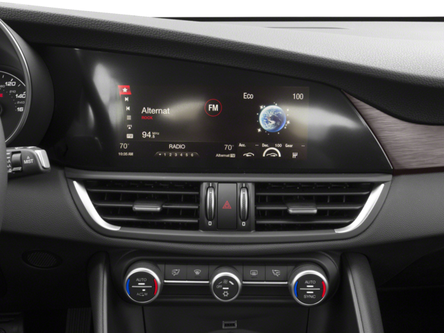 2017 Alfa Romeo Giulia Base