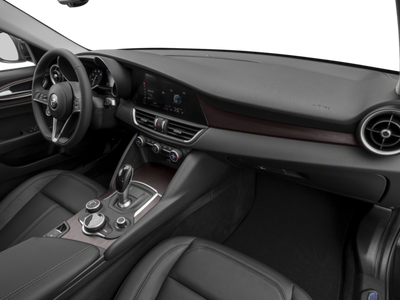 2017 Alfa Romeo Giulia Base