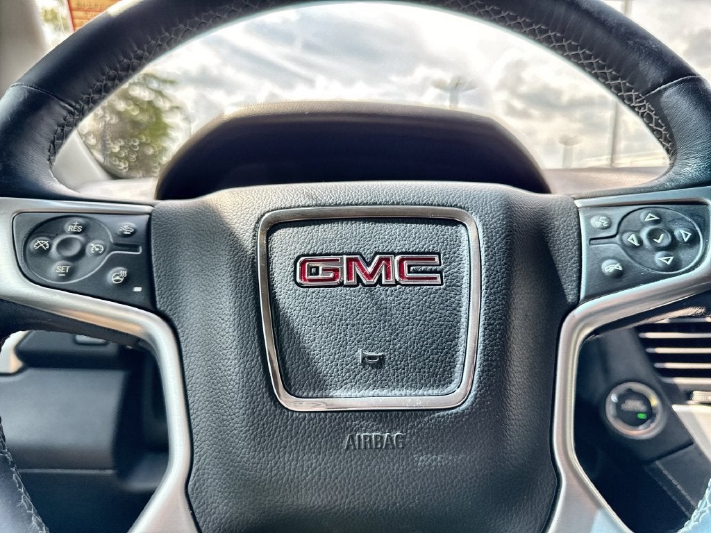 2017 GMC Yukon SLT