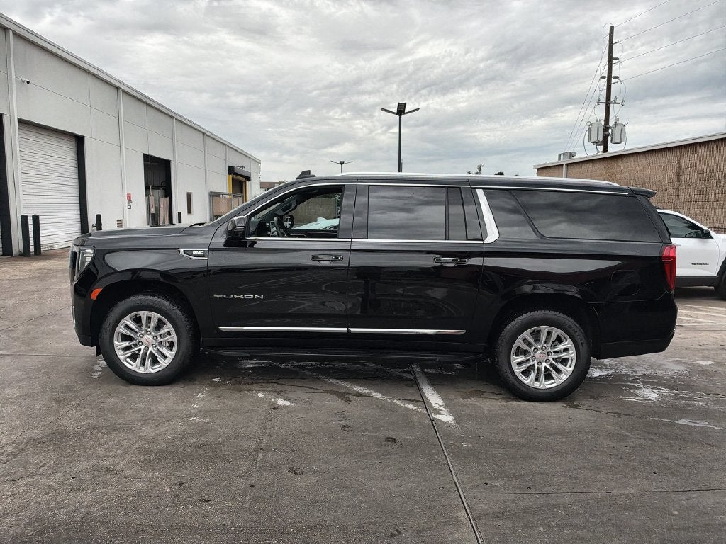 2024 GMC Yukon XL SLT