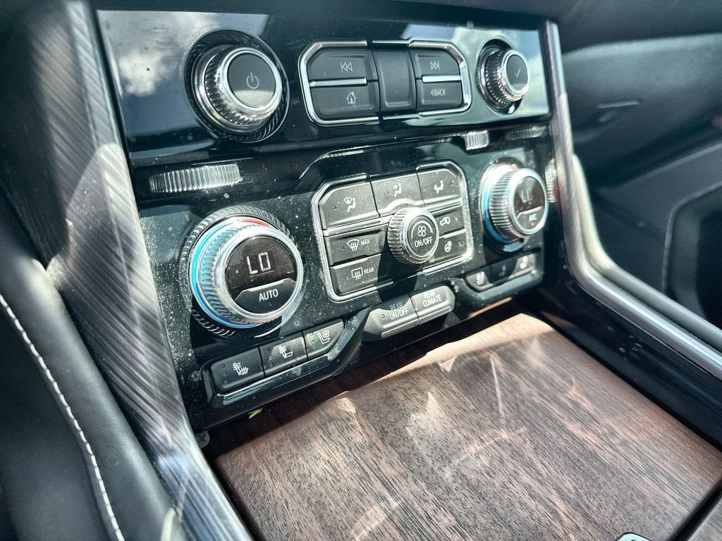 2024 GMC Yukon XL Denali Ultimate