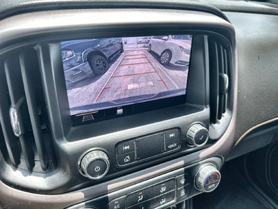 2022 GMC Canyon 4WD AT4 w/Leather
