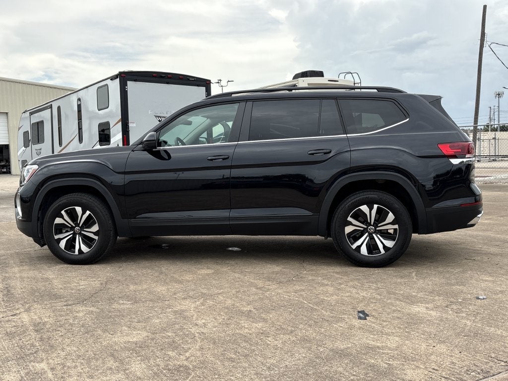 2024 Volkswagen Atlas 2.0T SE