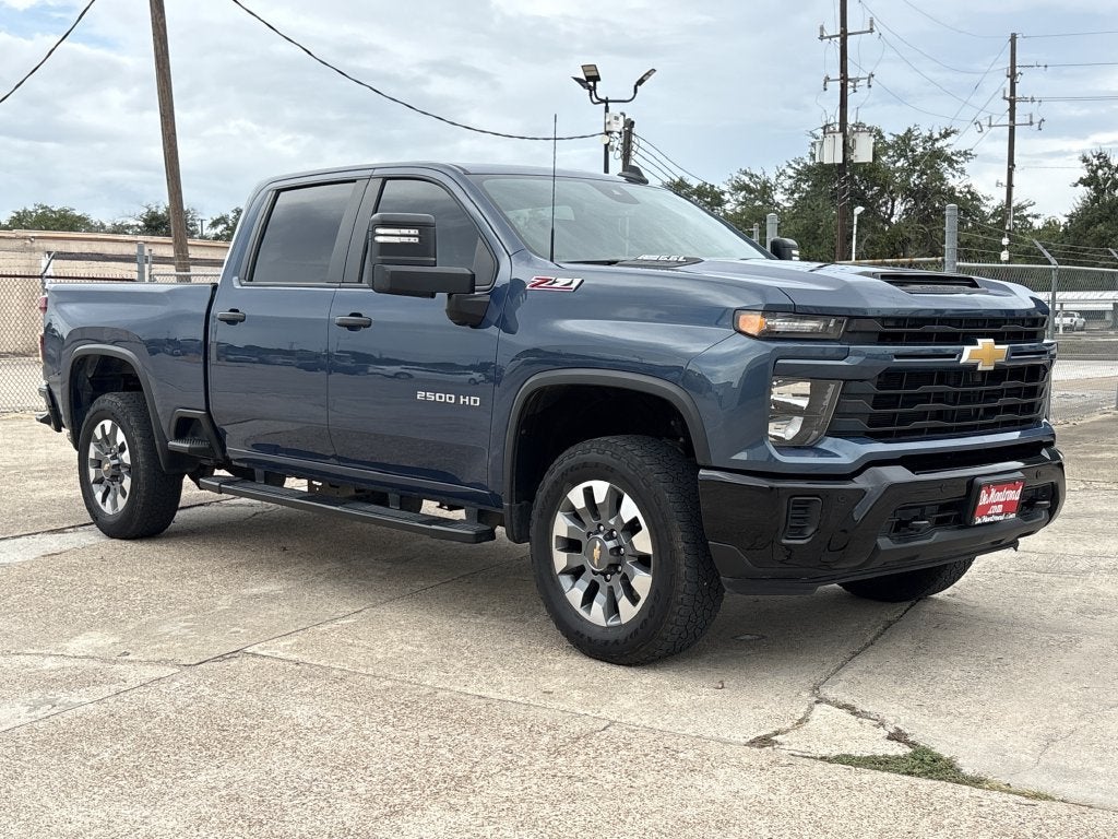 2025 Chevrolet Silverado 2500 HD Custom