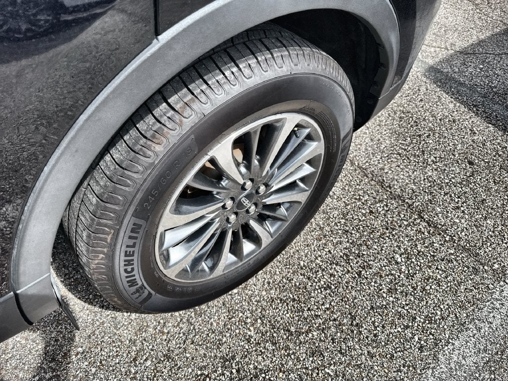 2021 Lincoln Nautilus Standard