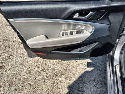 2022 Genesis G70 2.0T