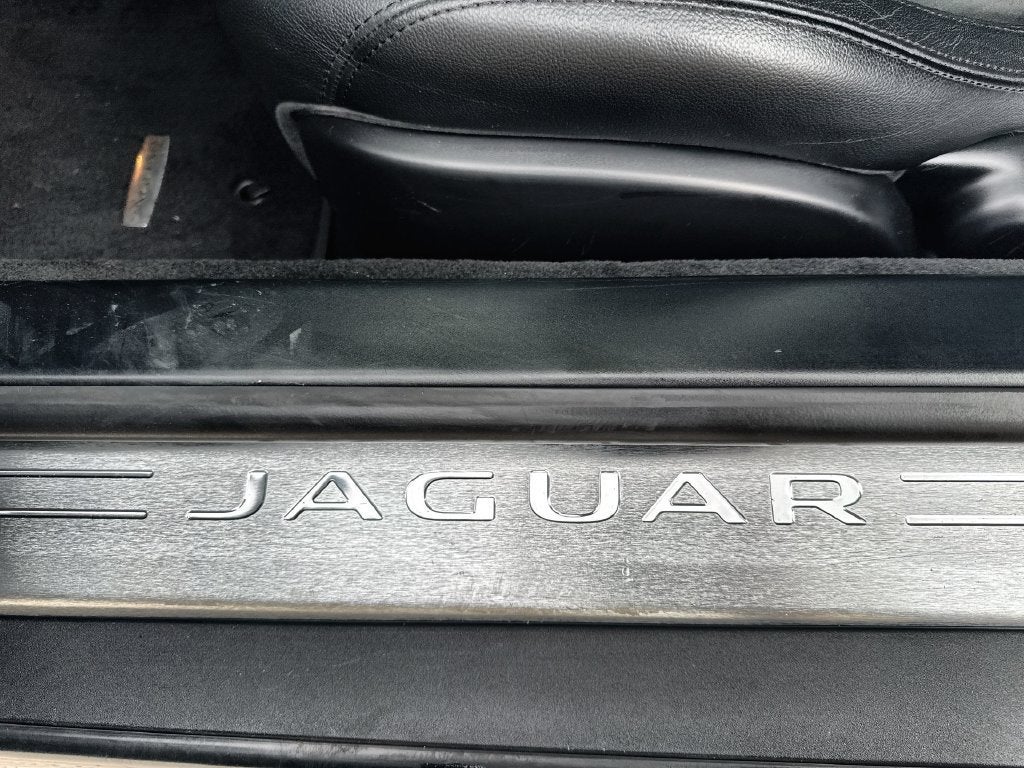 2016 Jaguar F-TYPE 2dr Cpe Auto RWD