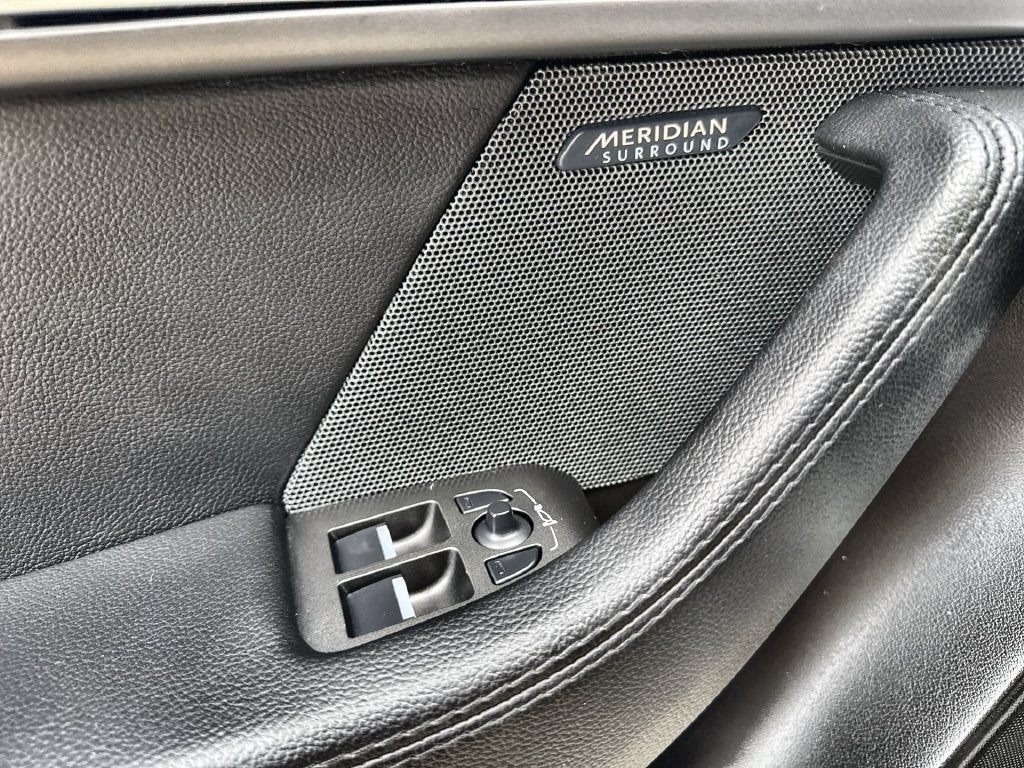 2016 Jaguar F-TYPE 2dr Cpe Auto RWD