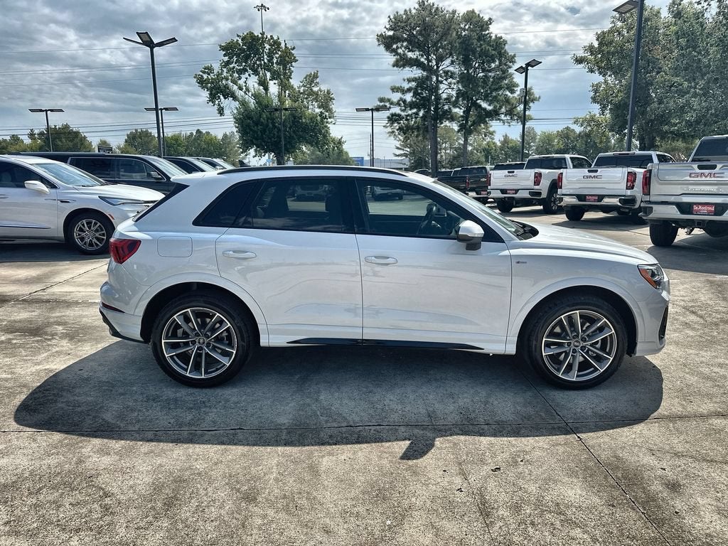 2021 Audi Q3 S line Premium