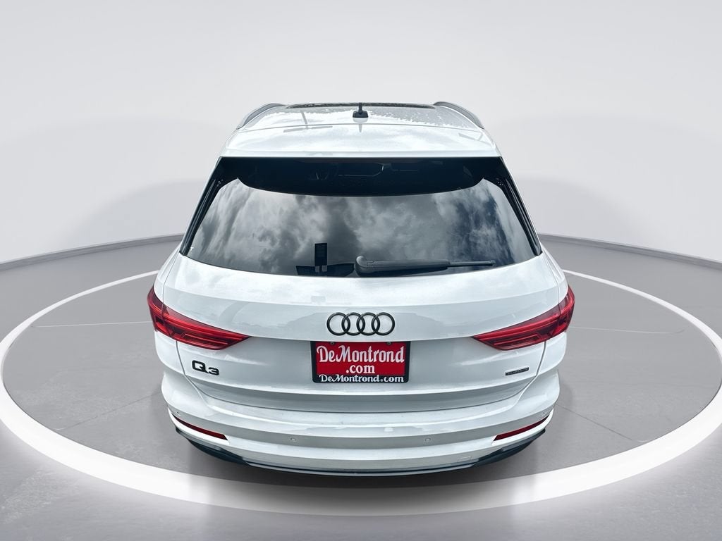 2021 Audi Q3 S line Premium