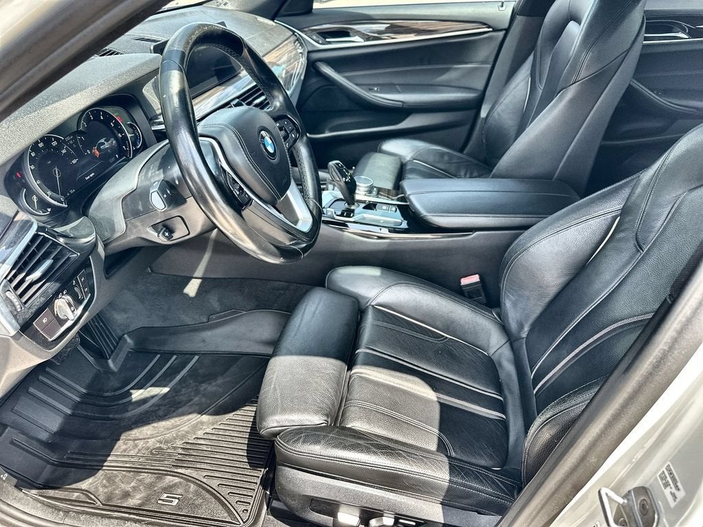 2017 BMW 5 Series 530i