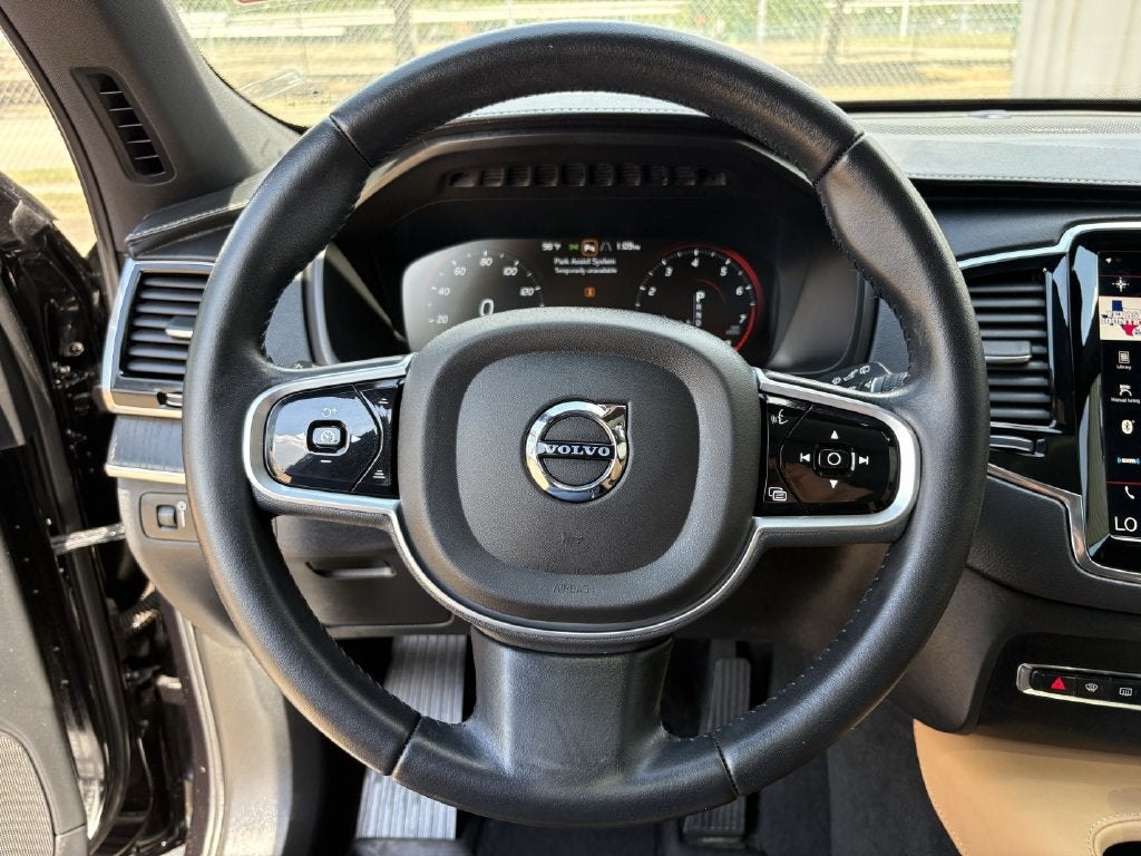 2022 Volvo XC90 Inscription