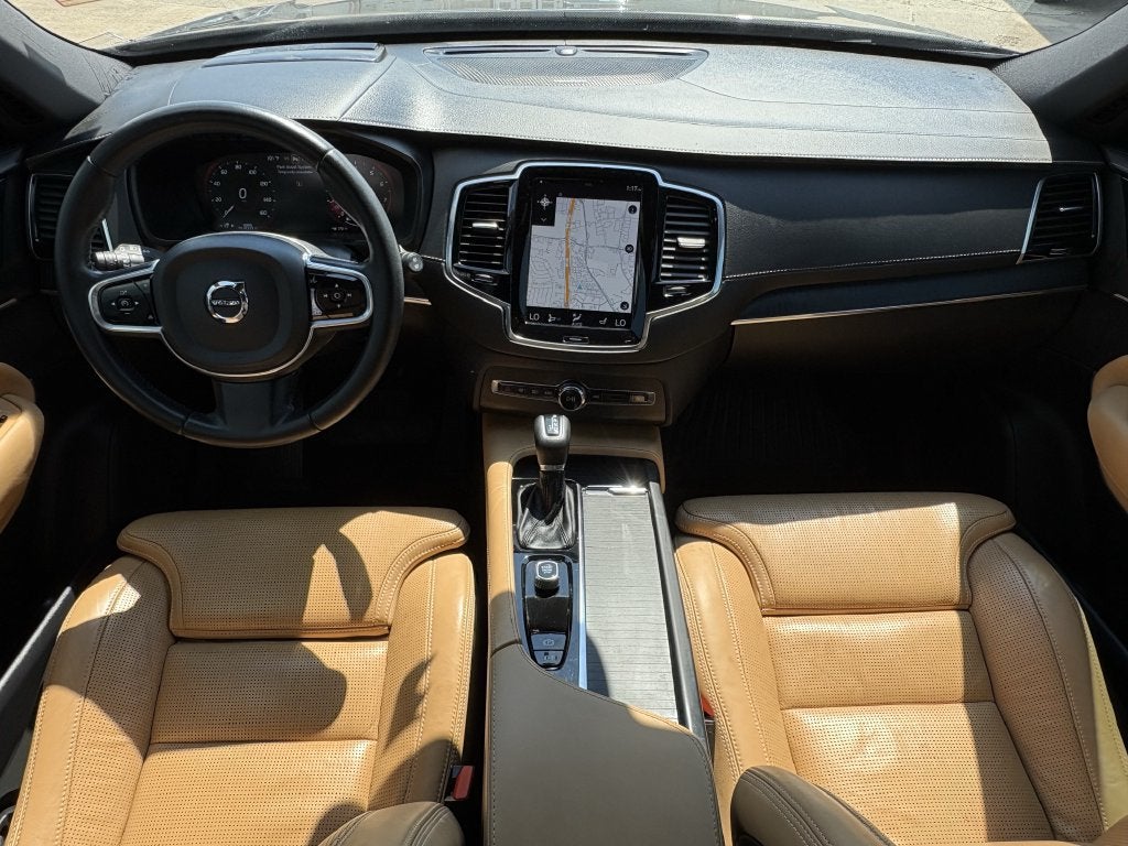2022 Volvo XC90 Inscription