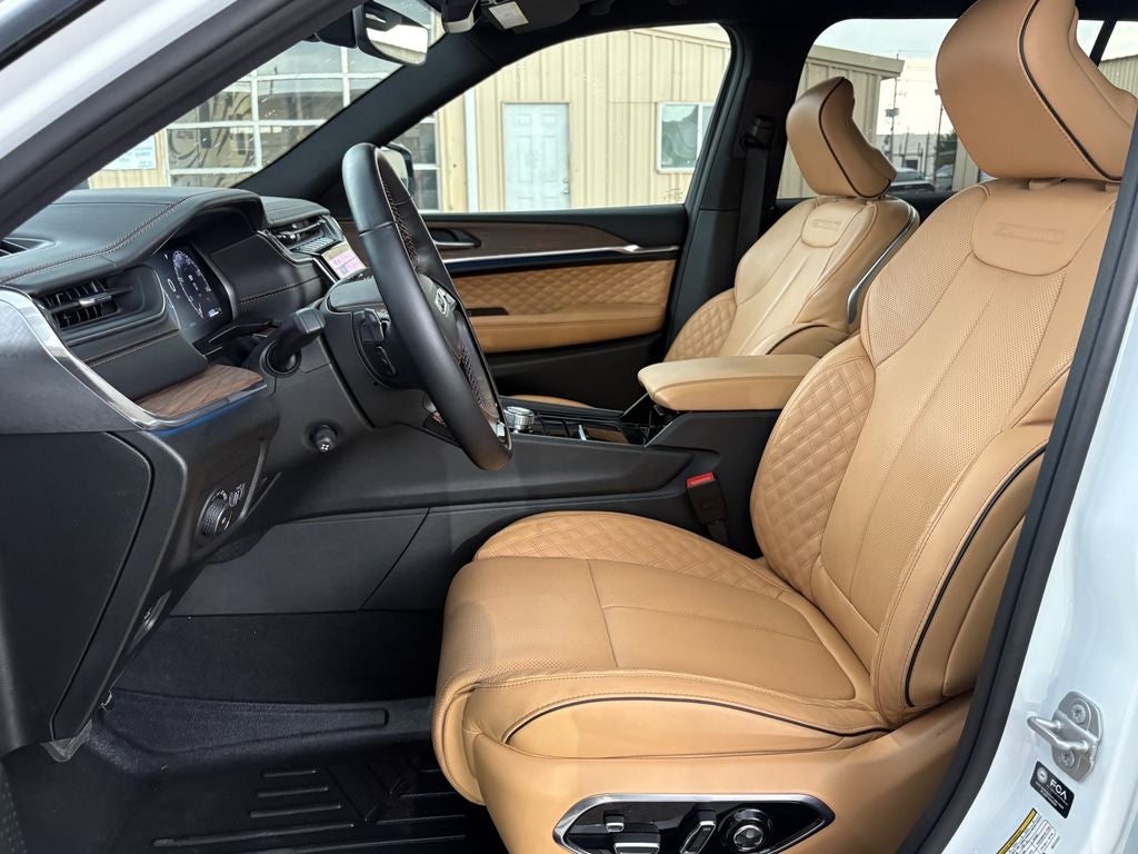 2025 Jeep Grand Cherokee L Summit