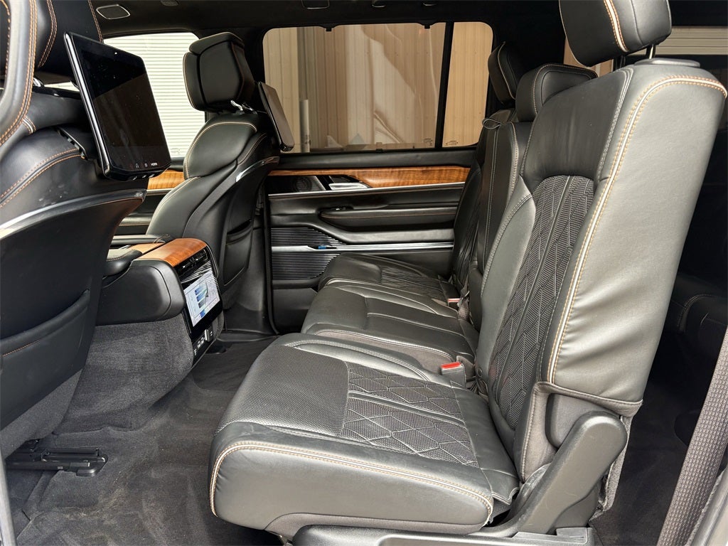 2022 Jeep Grand Wagoneer Series III 4x4