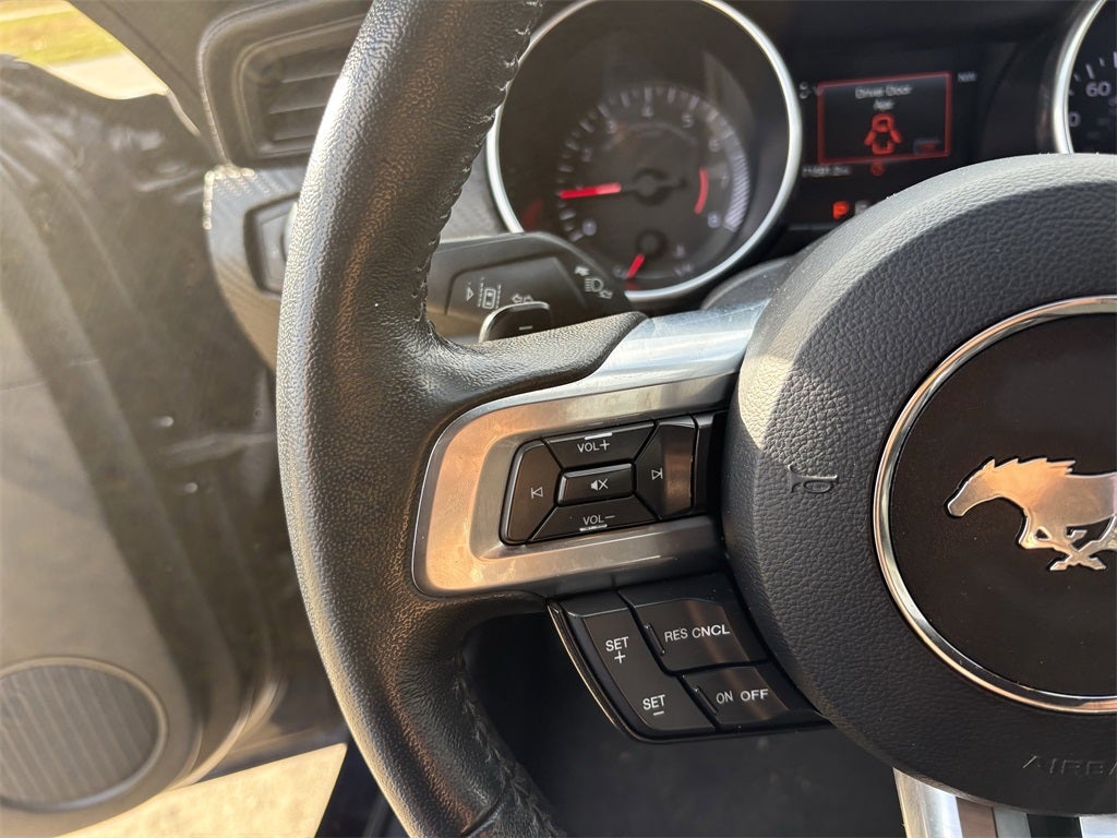 2021 Ford Mustang EcoBoost