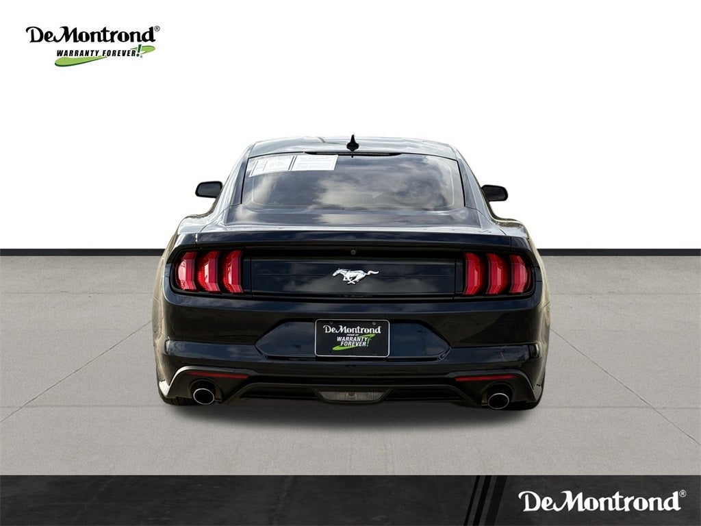 2021 Ford Mustang EcoBoost