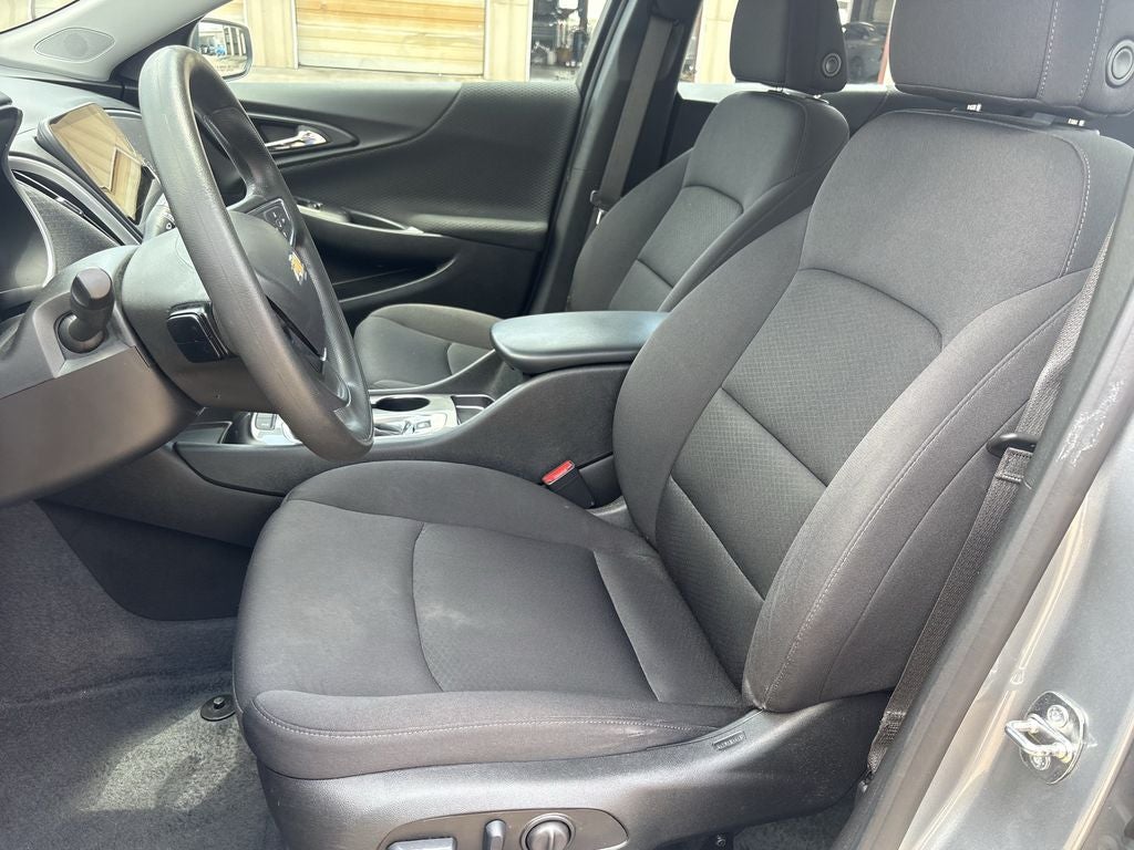 2024 Chevrolet Malibu LS 1FL