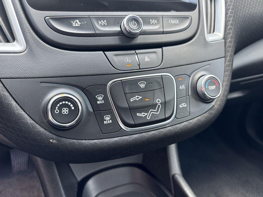 2024 Chevrolet Malibu LS 1FL