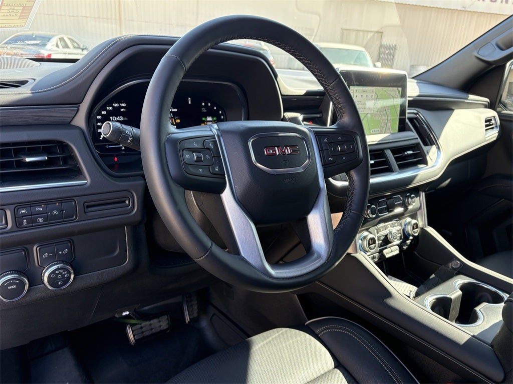 2024 GMC Yukon SLT