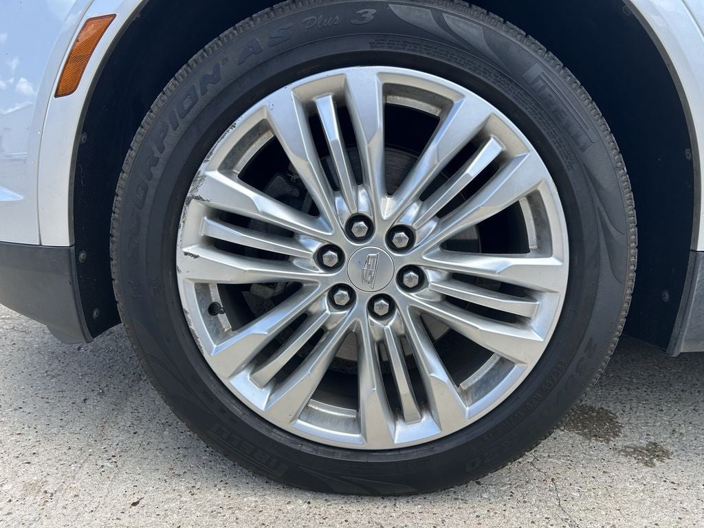 2018 Cadillac XT5 Premium Luxury