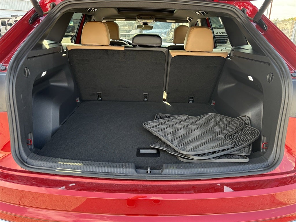 2024 Volkswagen Atlas Cross Sport 2.0T SEL