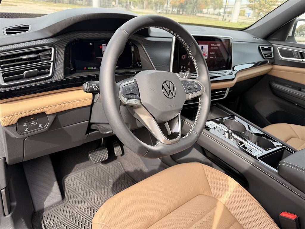 2025 Volkswagen Atlas Cross Sport 2.0T SEL 4 MOTION