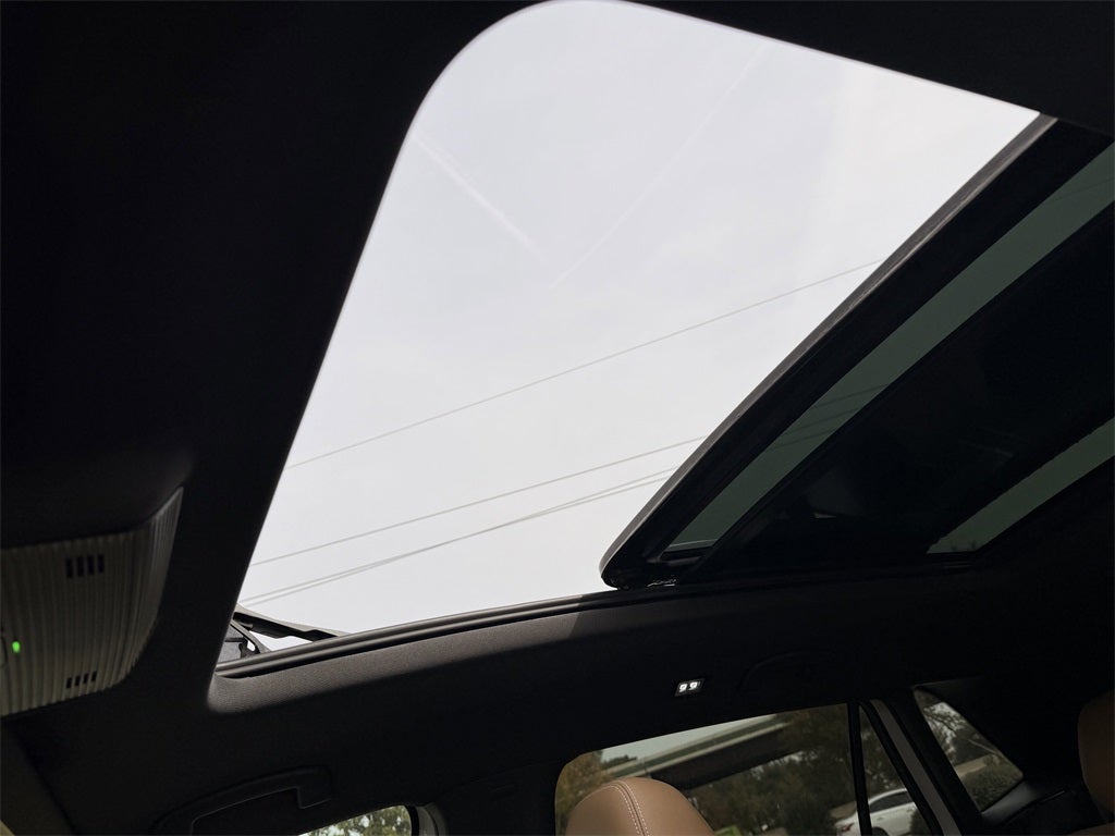 2025 Volkswagen Atlas Cross Sport 2.0T SEL 4 MOTION