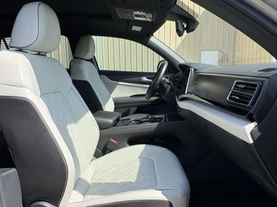 2025 Volkswagen Atlas Cross Sport 2.0T SEL Premium R-Line
