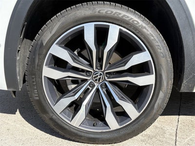 2022 Volkswagen Atlas Cross Sport 3.6L V6 SEL Premium R-Line