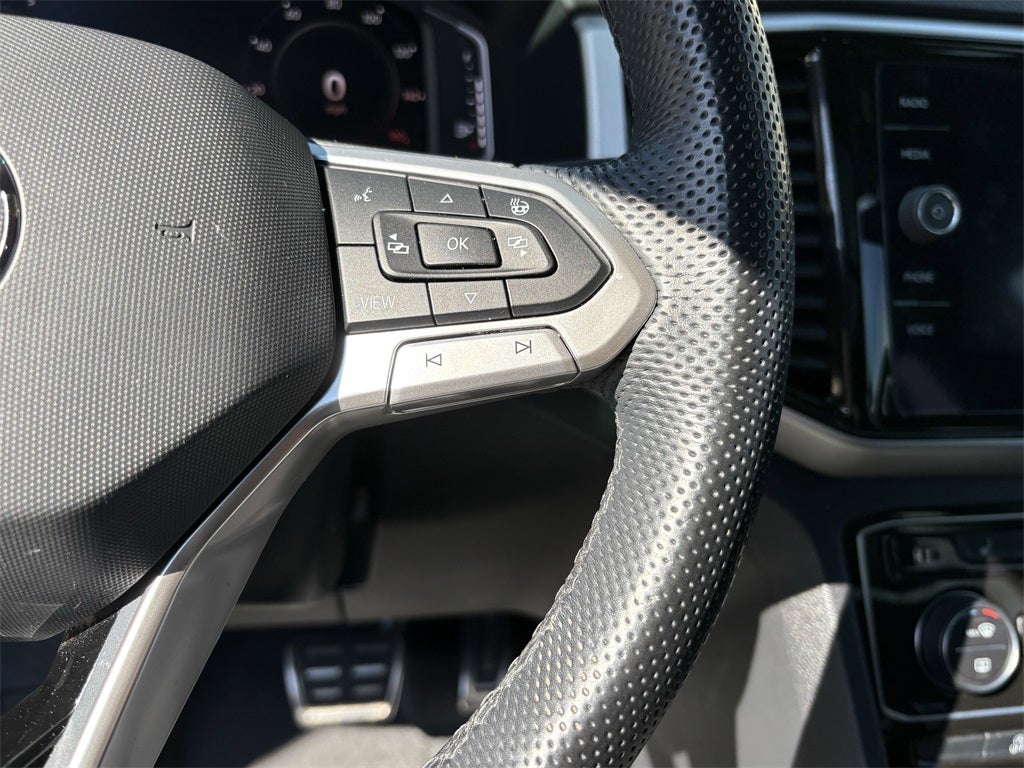 2022 Volkswagen Atlas Cross Sport 3.6L V6 SEL Premium R-Line