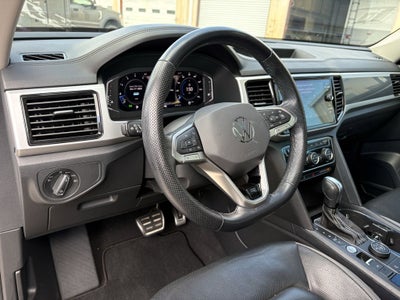 2022 Volkswagen Atlas 3.6L V6 SEL Premium R-Line