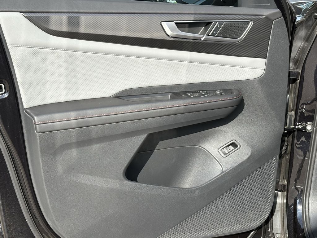 2024 Volkswagen Atlas 2.0T Peak Edition SEL