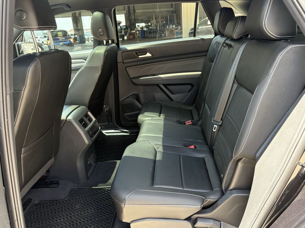 2023 Volkswagen Atlas Cross Sport 2.0T SE w/Technology