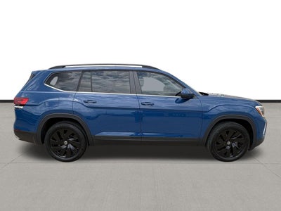 2025 Volkswagen Atlas 2.0T SE w/ Technology