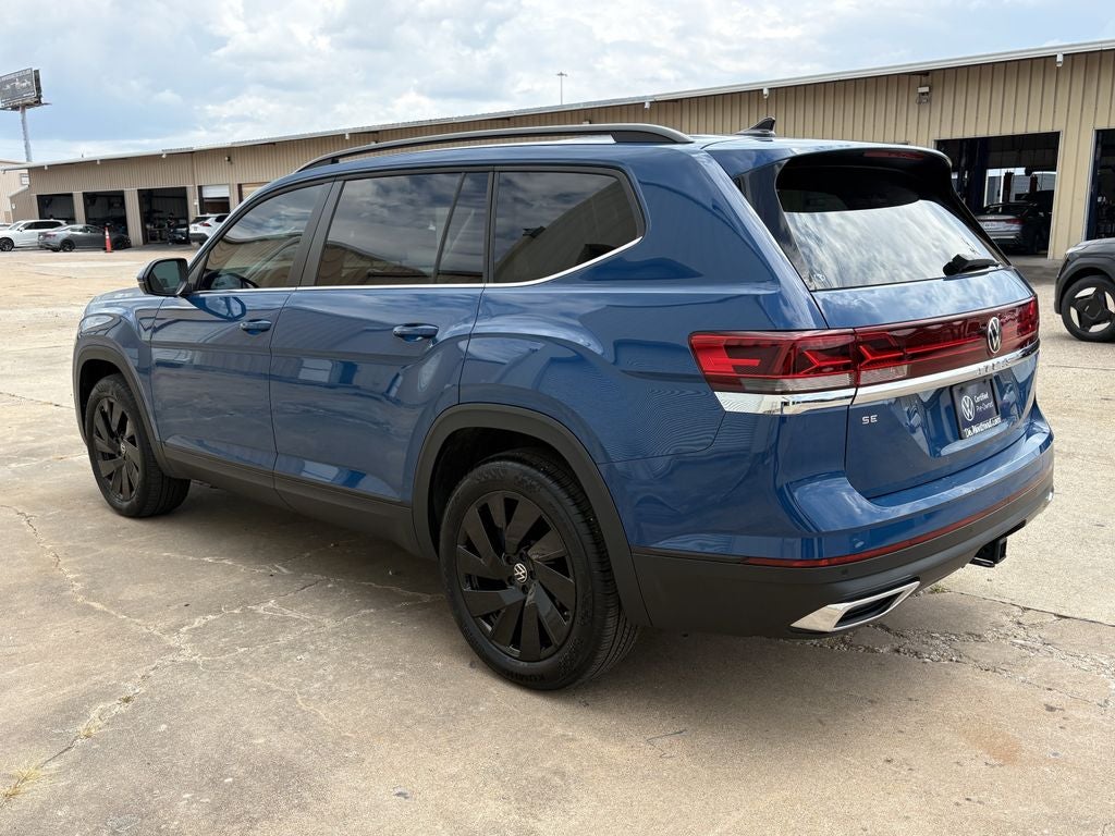 2025 Volkswagen Atlas 2.0T SE w/ Technology