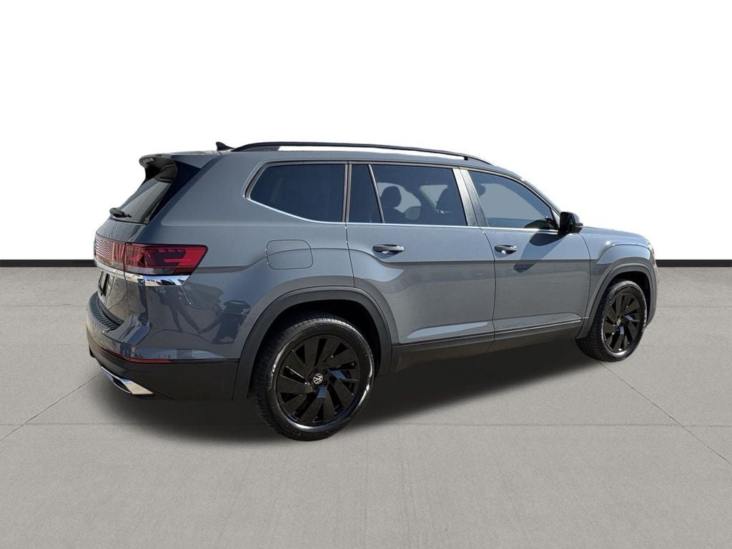 2025 Volkswagen Atlas 2.0T SE w/ Technology
