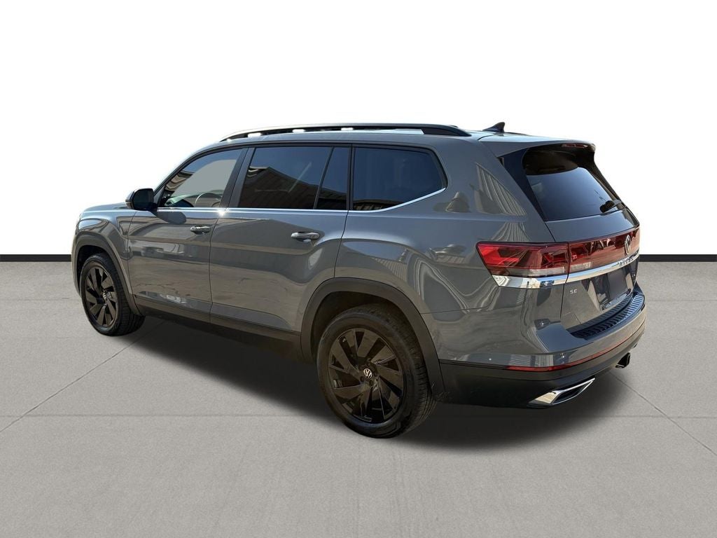 2025 Volkswagen Atlas 2.0T SE w/ Technology