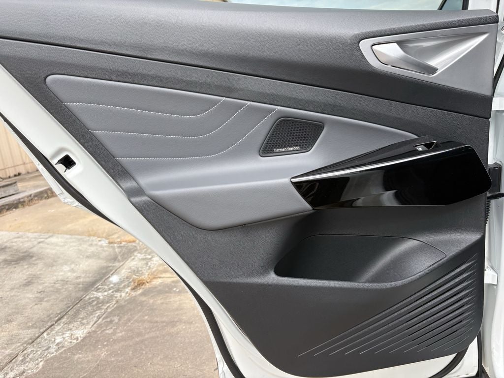 2025 Volkswagen ID.4 Pro S Plus