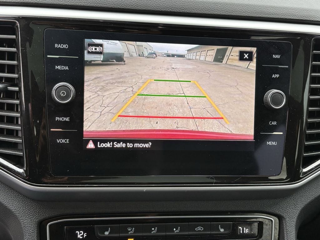 2023 Volkswagen Atlas Cross Sport 2.0T SEL R-Line