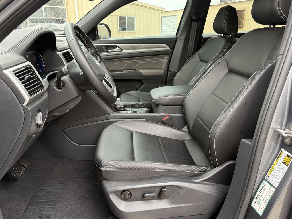 2023 Volkswagen Atlas Cross Sport 2.0T SE w/Technology