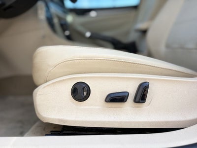 2014 Volkswagen Passat Base
