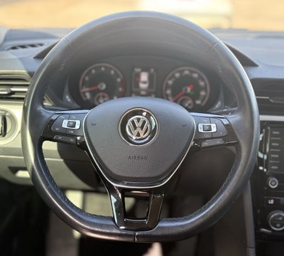 2020 Volkswagen Passat 2.0T SE