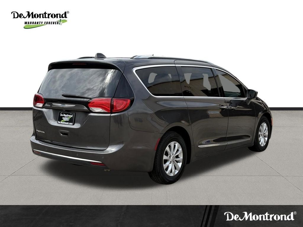 2018 Chrysler Pacifica Touring L Plus