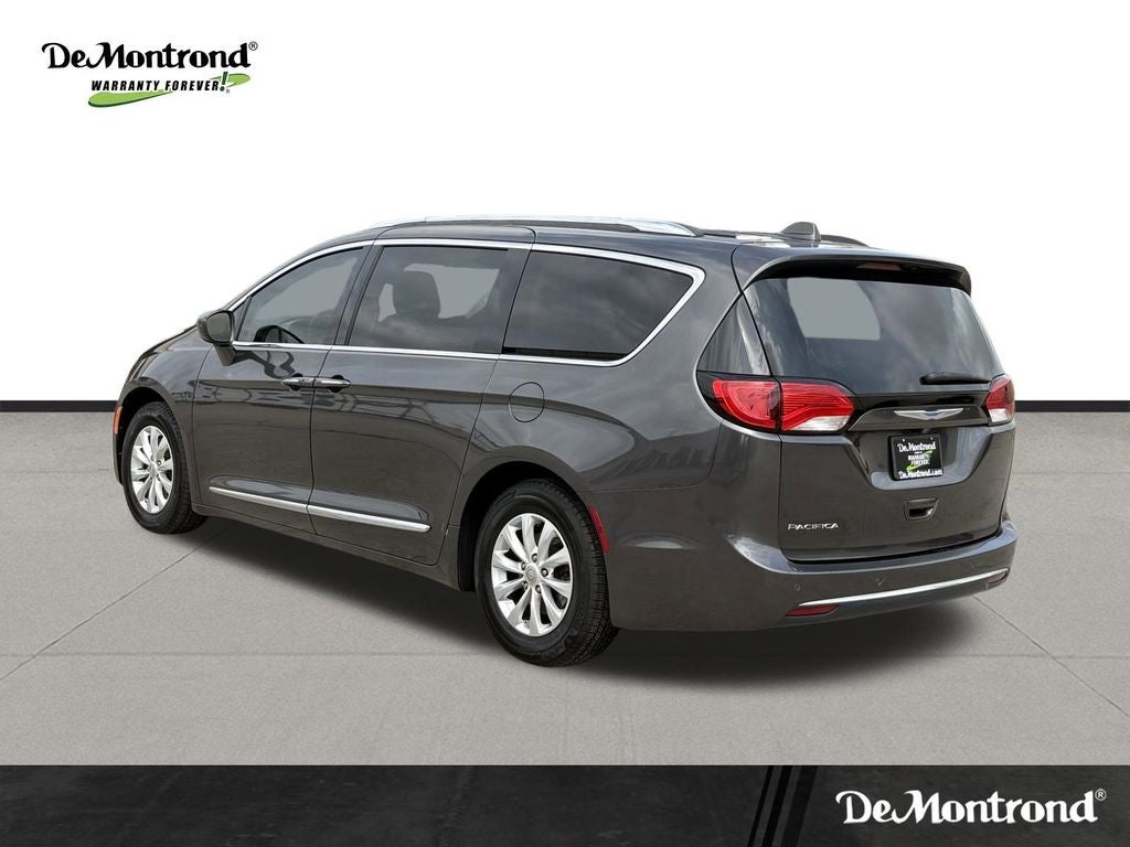 2018 Chrysler Pacifica Touring L Plus