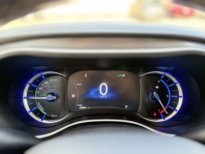 2024 Chrysler Pacifica Hybrid Select