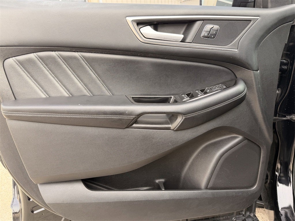 2016 Ford Edge Sport