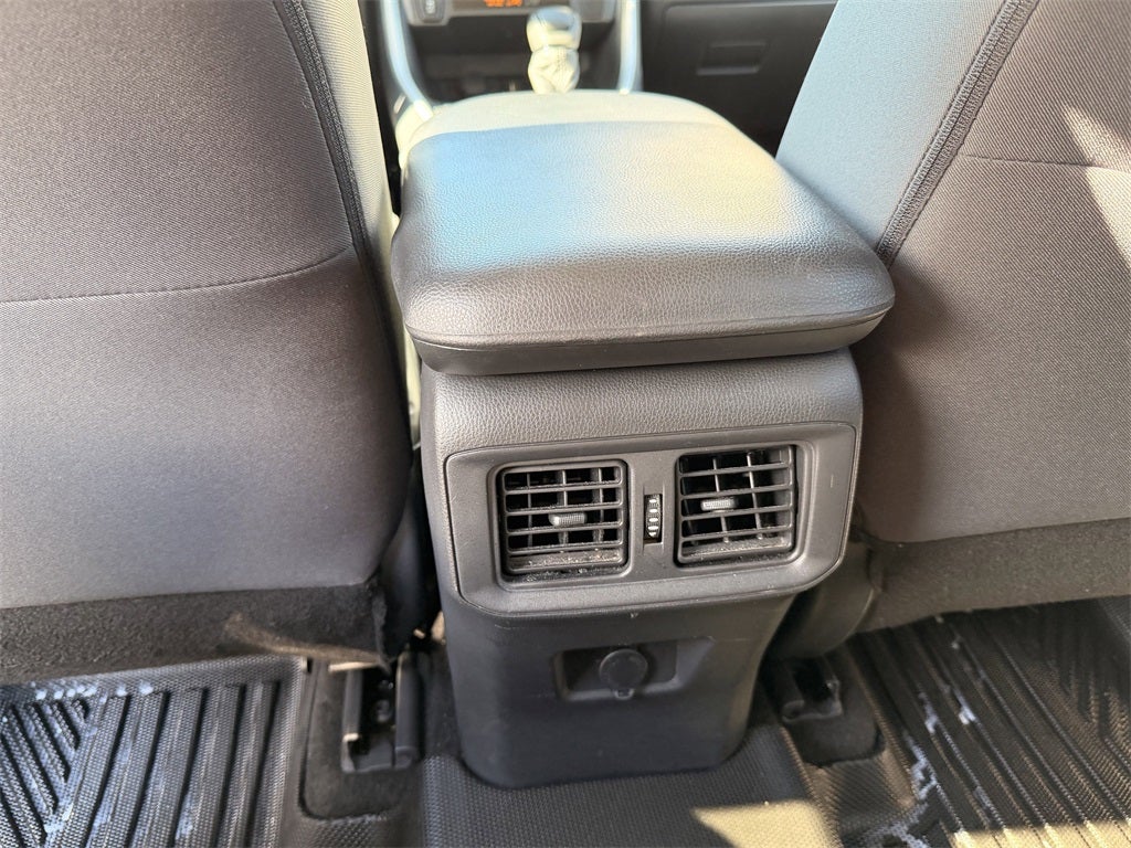 2020 Toyota RAV4 Hybrid LE