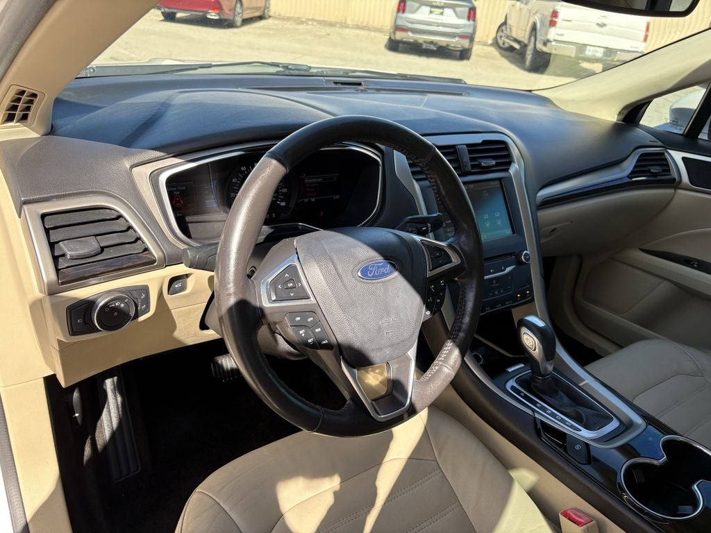 2015 Ford Fusion SE